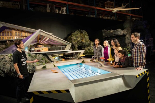 Family visit to Weta Workshop Experience - Image 4