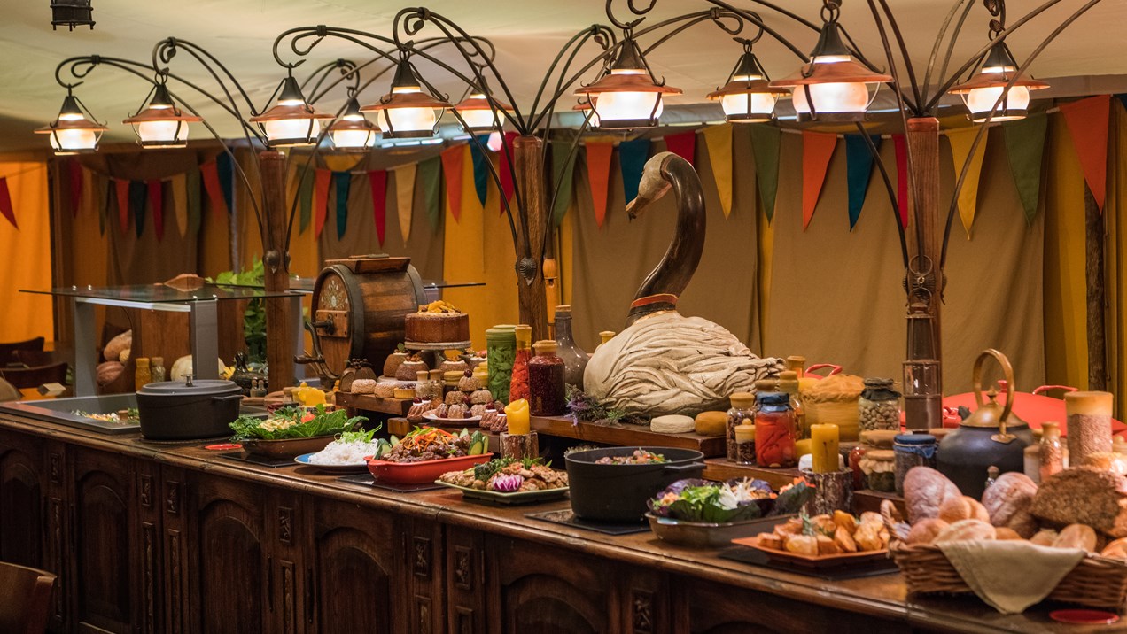 Hobbiton Movie Set Tour & Festive Lunch in Matamata - Image 3