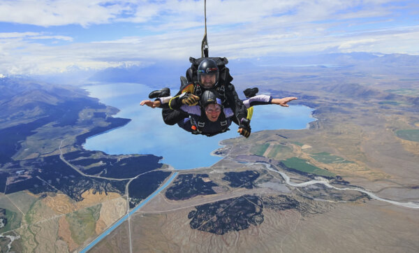 Epic 15,000ft Skydive at Mount Cook for two - Image 2