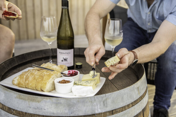 Full Day Bike Hire plus Wine Tasting and Cheese Board for two in Gisborne - Image 2