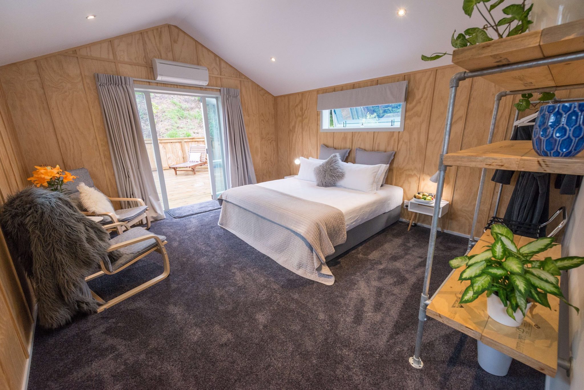 Overnight stay plus a day of cruising, snorkeling, watersports & lunch at Poor Knights Islands - Image 2