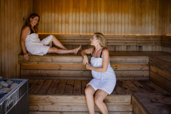 Breakfast, E-Bike Ride & Ocean Spa Soak package in Napier! - Image 4