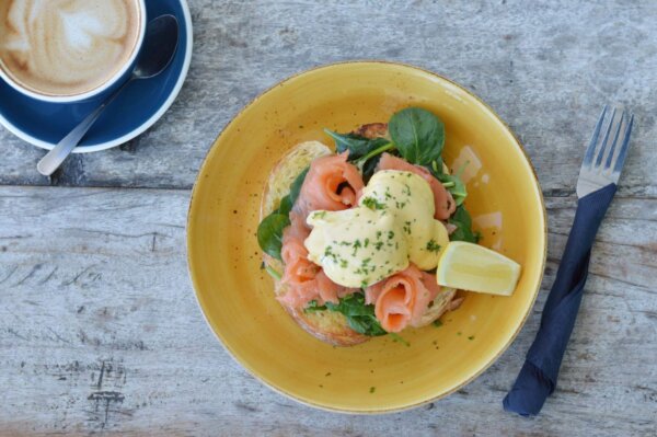 Breakfast, E-Bike Ride & Ocean Spa Soak package in Napier! - Image 3