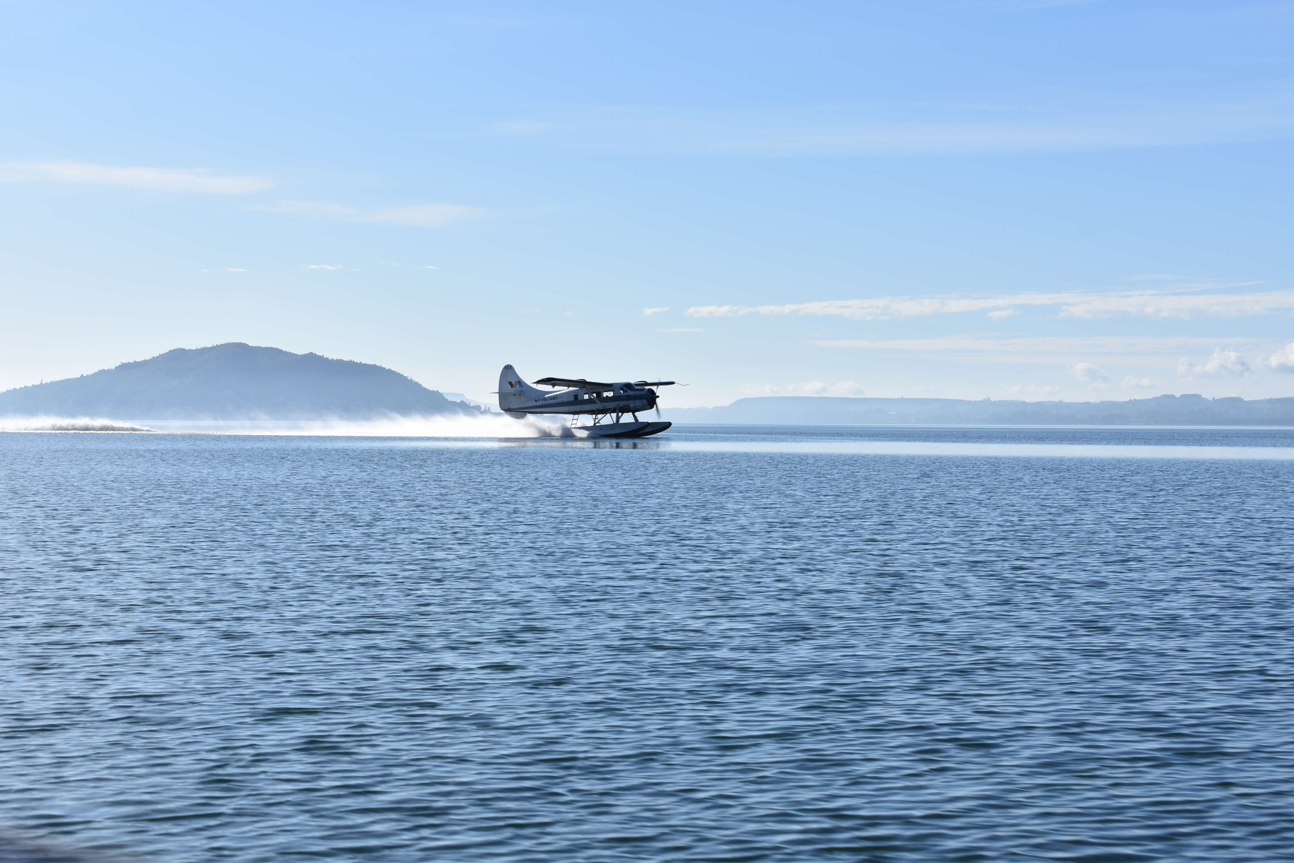 Rotorua Floatplane Scenic Flight Over Lake Rotorua! - Image 4