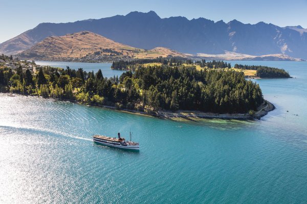 Real Journeys 2015 Walter Peak & The Earnslaw