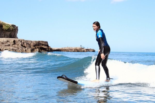 Lesson surf muriwai
