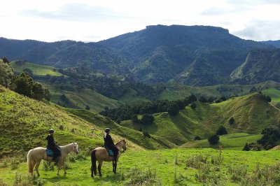 River Valley horse-trekking-2