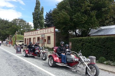 Wanaka Trike Tours - Historic Pub (2)