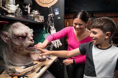 Weta Cave Workshop Tour Animatronic