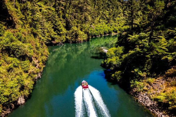 rangitaiki_jet_boat_tour_1_small